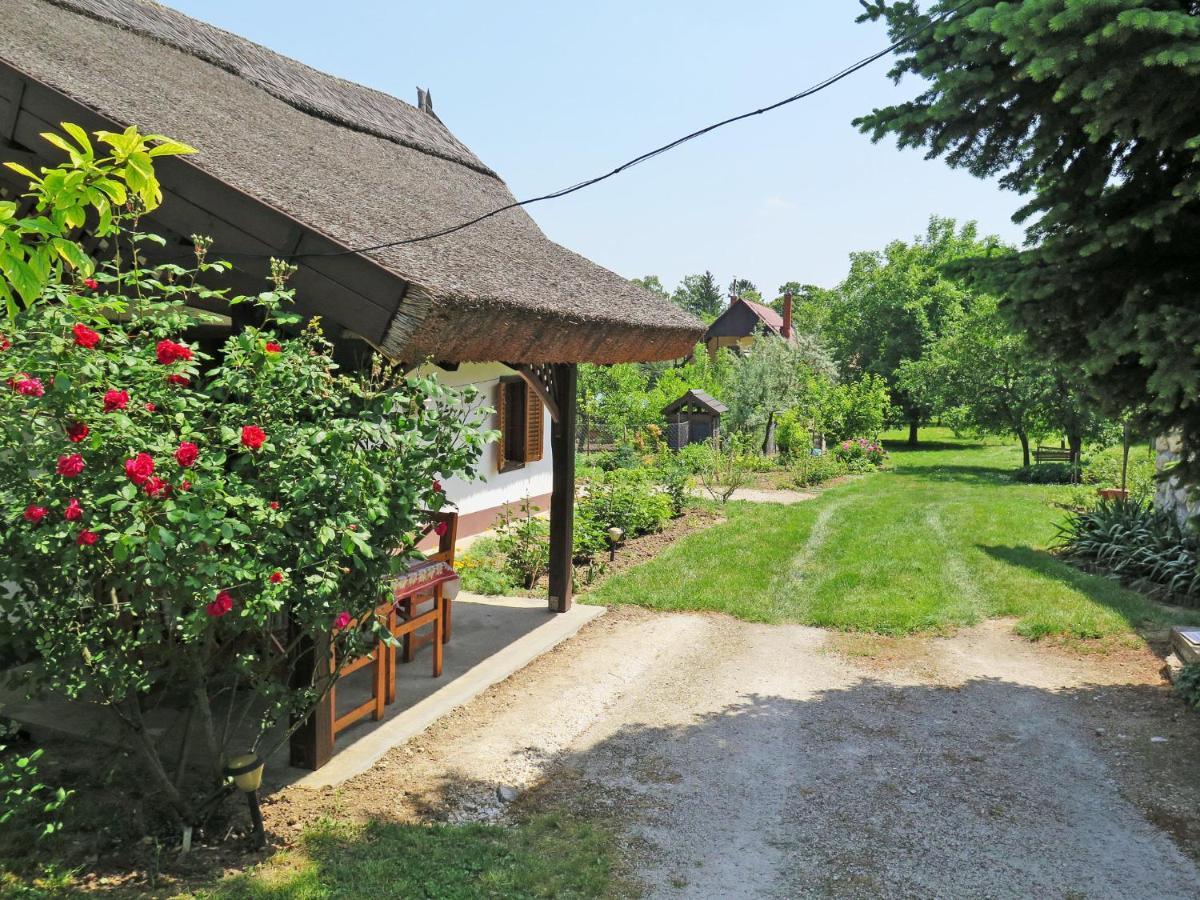 Holiday Home Szijarto - Bgk111 By Interhome Balatongyörök Eksteriør billede