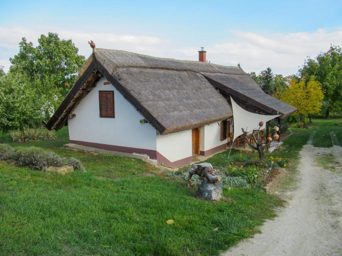 Holiday Home Szijarto - Bgk111 By Interhome Balatongyörök Eksteriør billede